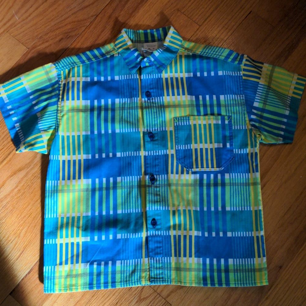 Like new vintage Jean Bourget short sleeve button down shirt size 5 France‎